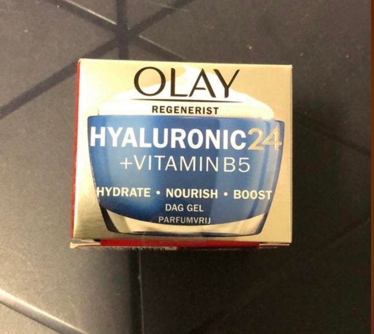 Olay  hyaluronic, Sieraden, Tassen en Uiterlijk, Uiterlijk | Gezichtsverzorging, Ophalen, Zo goed als nieuw, Gehele gezicht