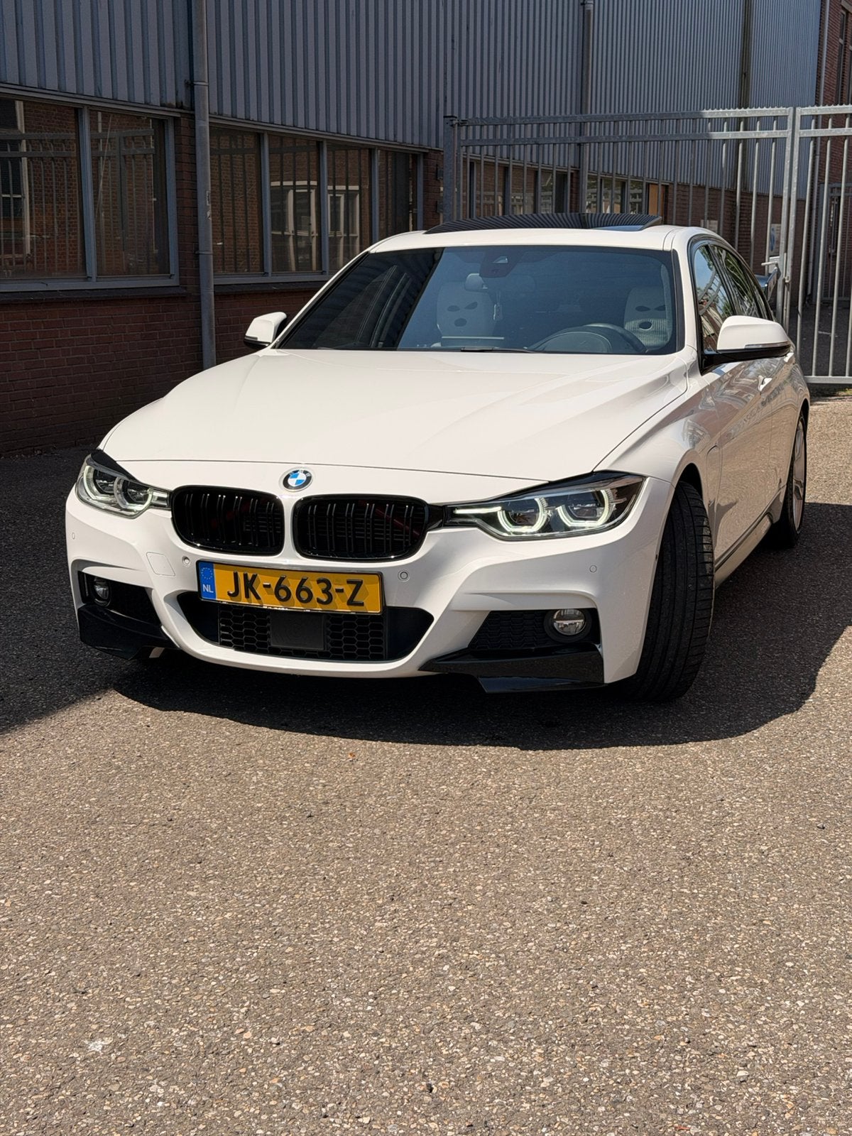 BMW 3-Serie 330e Iperformance 252pk Aut 2016 Wit, Auto's, BMW, Particulier, 3-Serie, Hybride Elektrisch/Benzine, Plug-in hybride