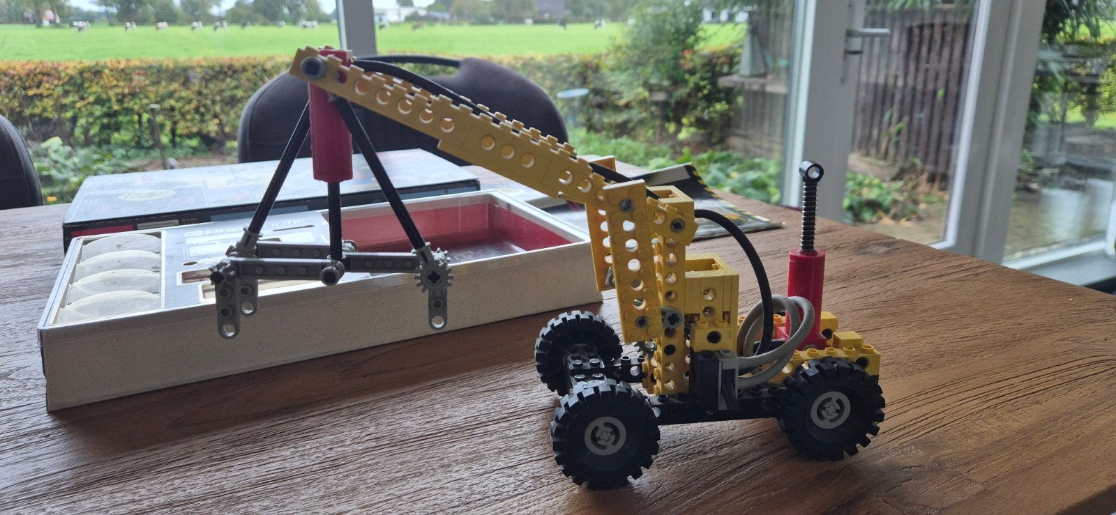 Lego Technic 8040 Pneumatic Graafmachine/Vorkheftruck, Inclusief instructies, Gebruikt, Lego, Ophalen of Verzenden