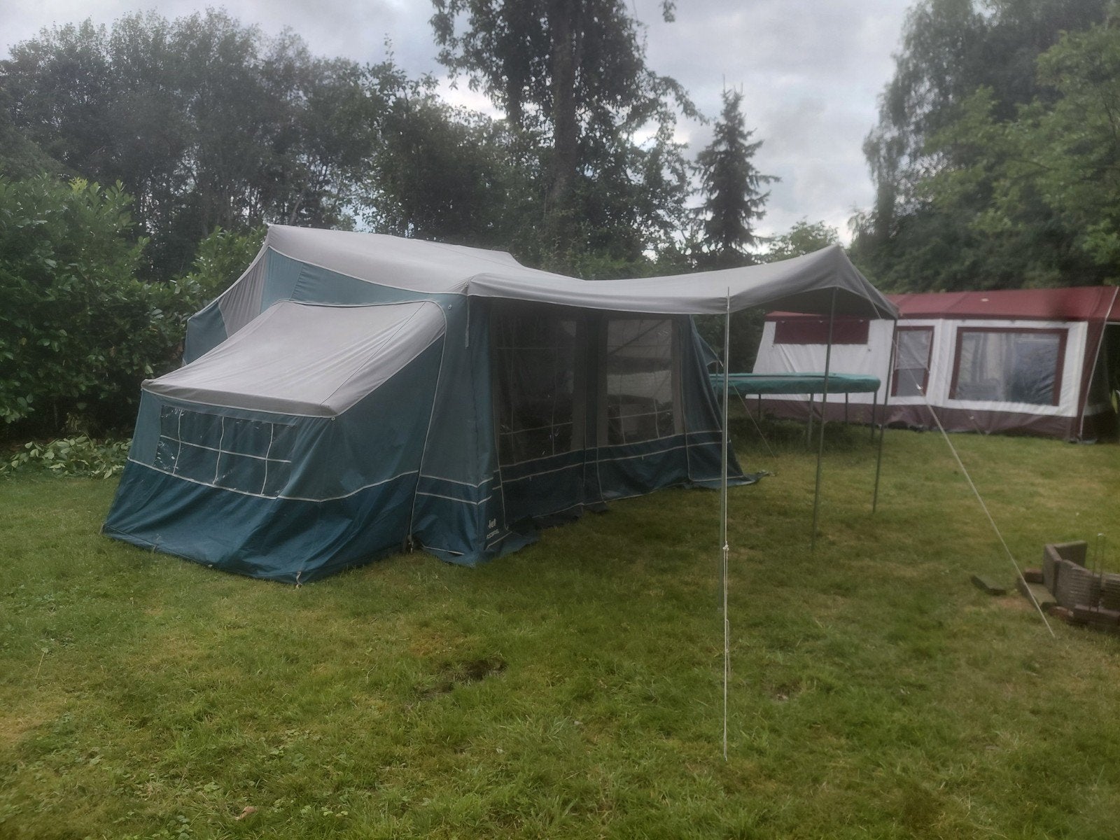 Camplet Concorde vouwwagen, 2 slaapcabines en gastenverblijf, Ophalen, Meerkleurig, Aanwezig, Camp-Let