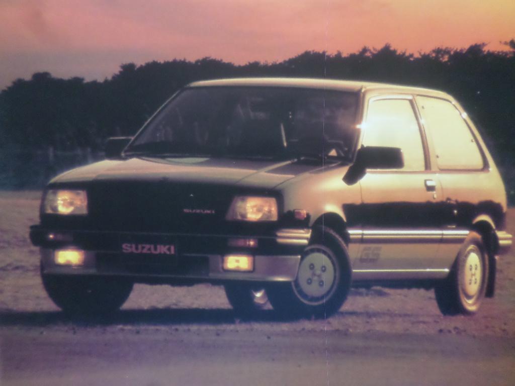 Suzuki Swift 1.0 & 1.3 GS 1982 Brochure, Ophalen of Verzenden, Zo goed als nieuw, Overige merken
