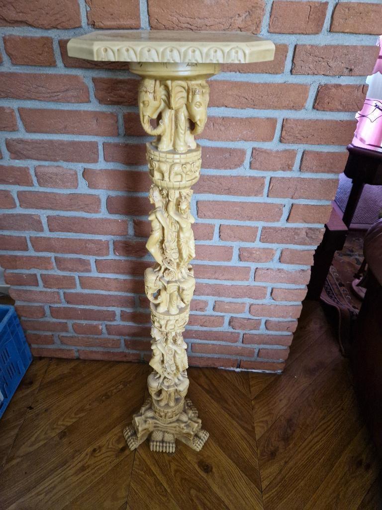 Olifanten pilaar , ivorine 96 cm hoog., Ophalen, Zo goed als nieuw