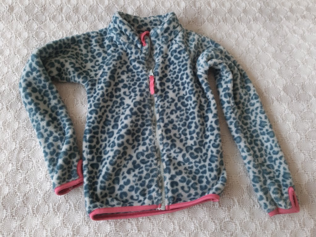 groen tijgerprint fleece vest met roze bies maat 122/128, Ophalen, Zo goed als nieuw, Meisje, Trui of Vest