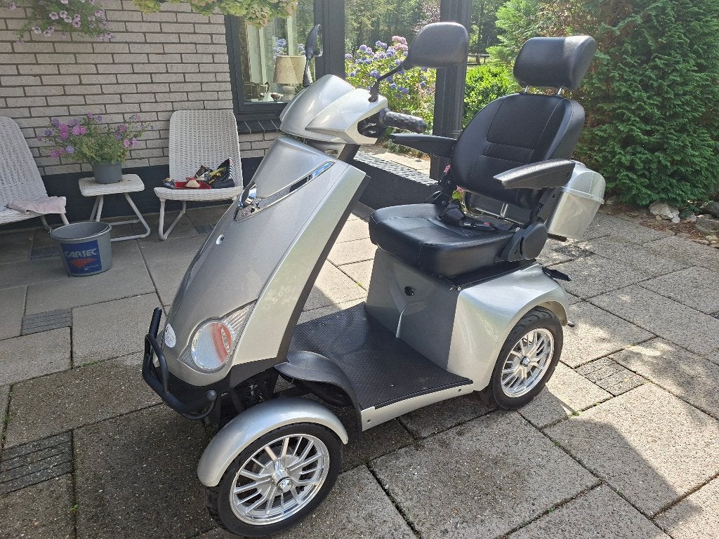 Scootmobiel, Gebruikt, 16 km/u of meer, 46 km of meer, Ophalen