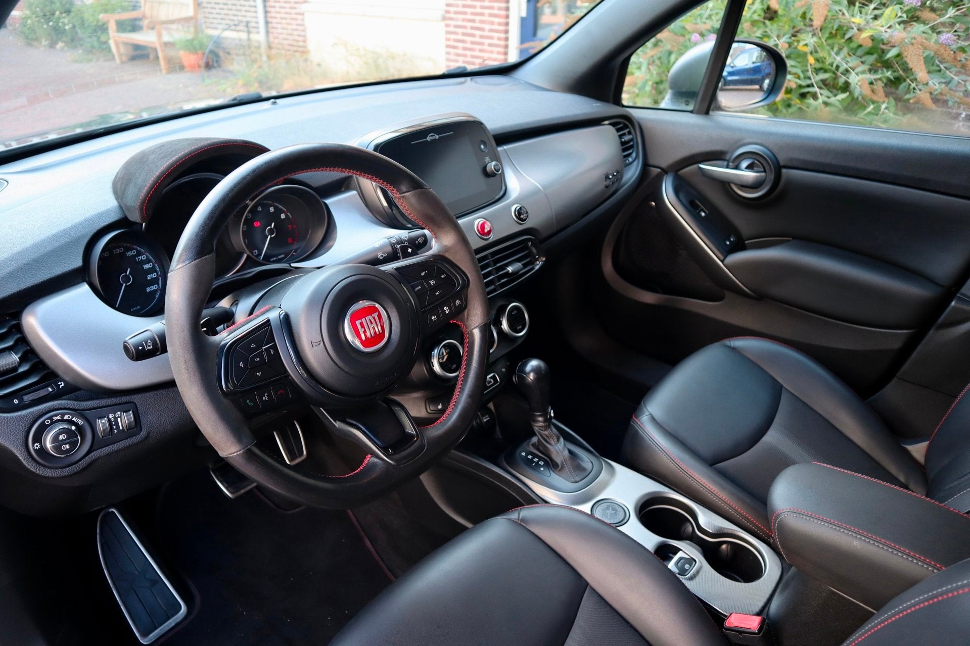 Fiat 500 X 1.3 Turbo Sport | RIJKLAARPRIJS | Beats Audio | A, 15 km/l, Gebruikt, 4 cilinders, 500X