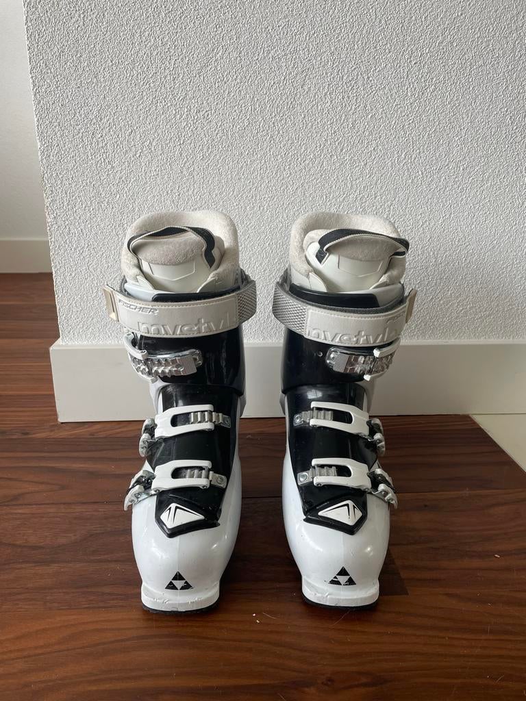 Fischer skischoenen dames maat 39 (26,5), 140 tot 160 cm, Fischer, Schoenen, Ophalen of Verzenden
