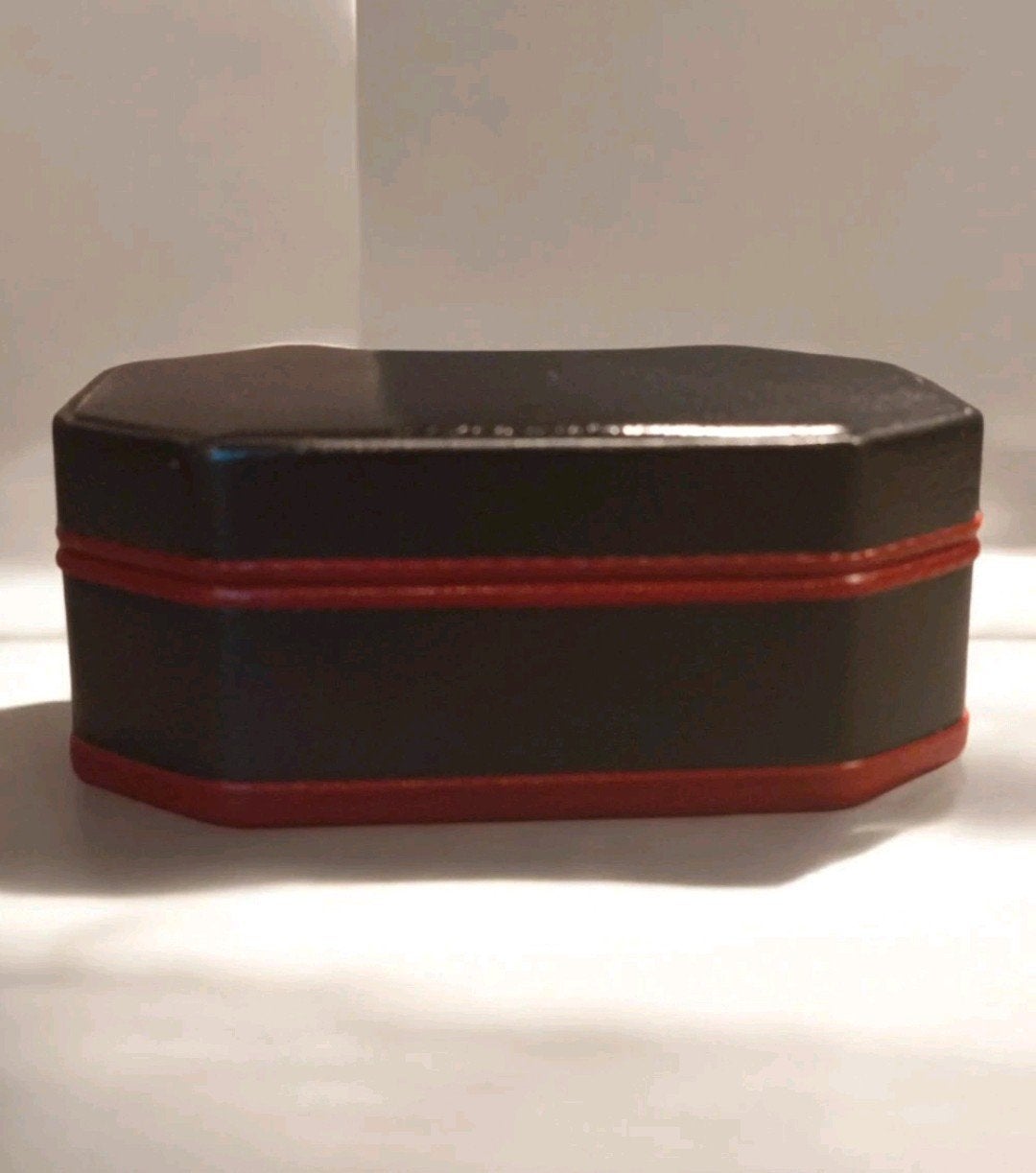 Vintage Sieradendoos Zwart Rood - Compact en Stijlvol, Ophalen of Verzenden, Overige materialen