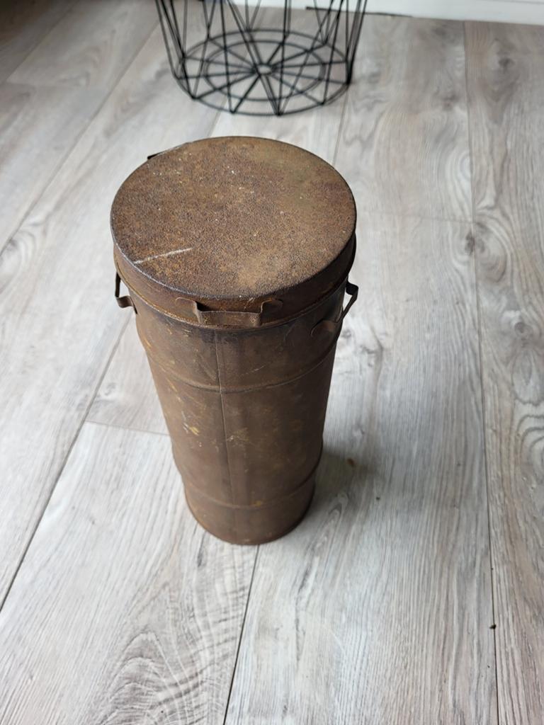 Te koop gasmasker met bus 2, Verzamelen, Ophalen of Verzenden, Landmacht, Nederland