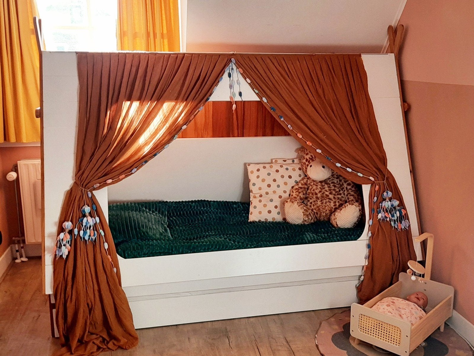 Super leuk Tipi Bed Woood met bedlade, Gebruikt, 90 cm, Eenpersoons, Wit