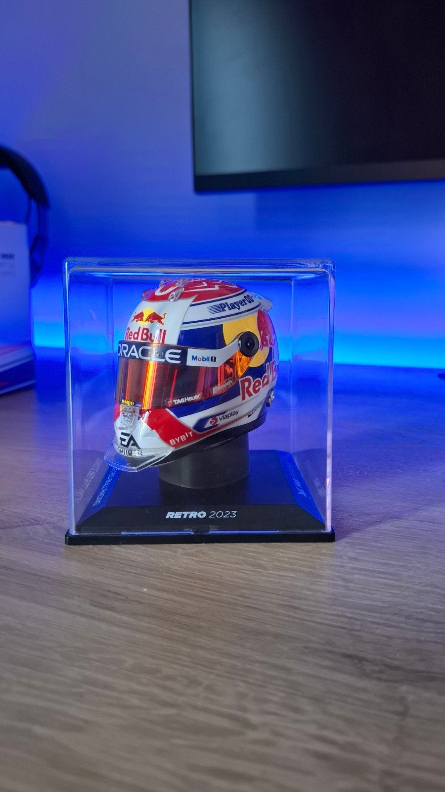 Max Verstappen Retro 2023 1:4, Verzenden, Zo goed als nieuw, Formule 1