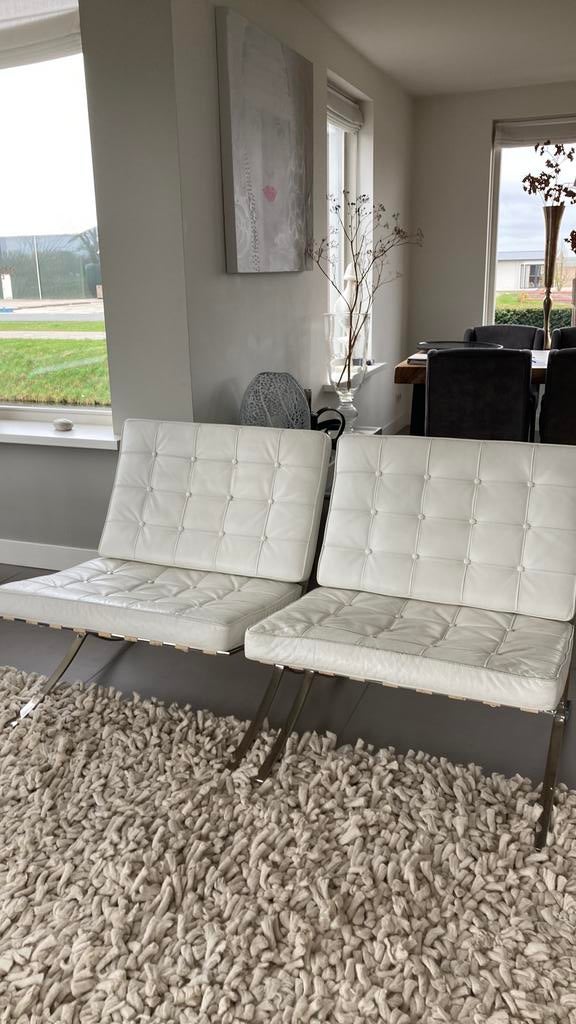 Barcelona chairs, Huis en Inrichting, Fauteuils, Ophalen, Zo goed als nieuw, 75 tot 100 cm, Leer