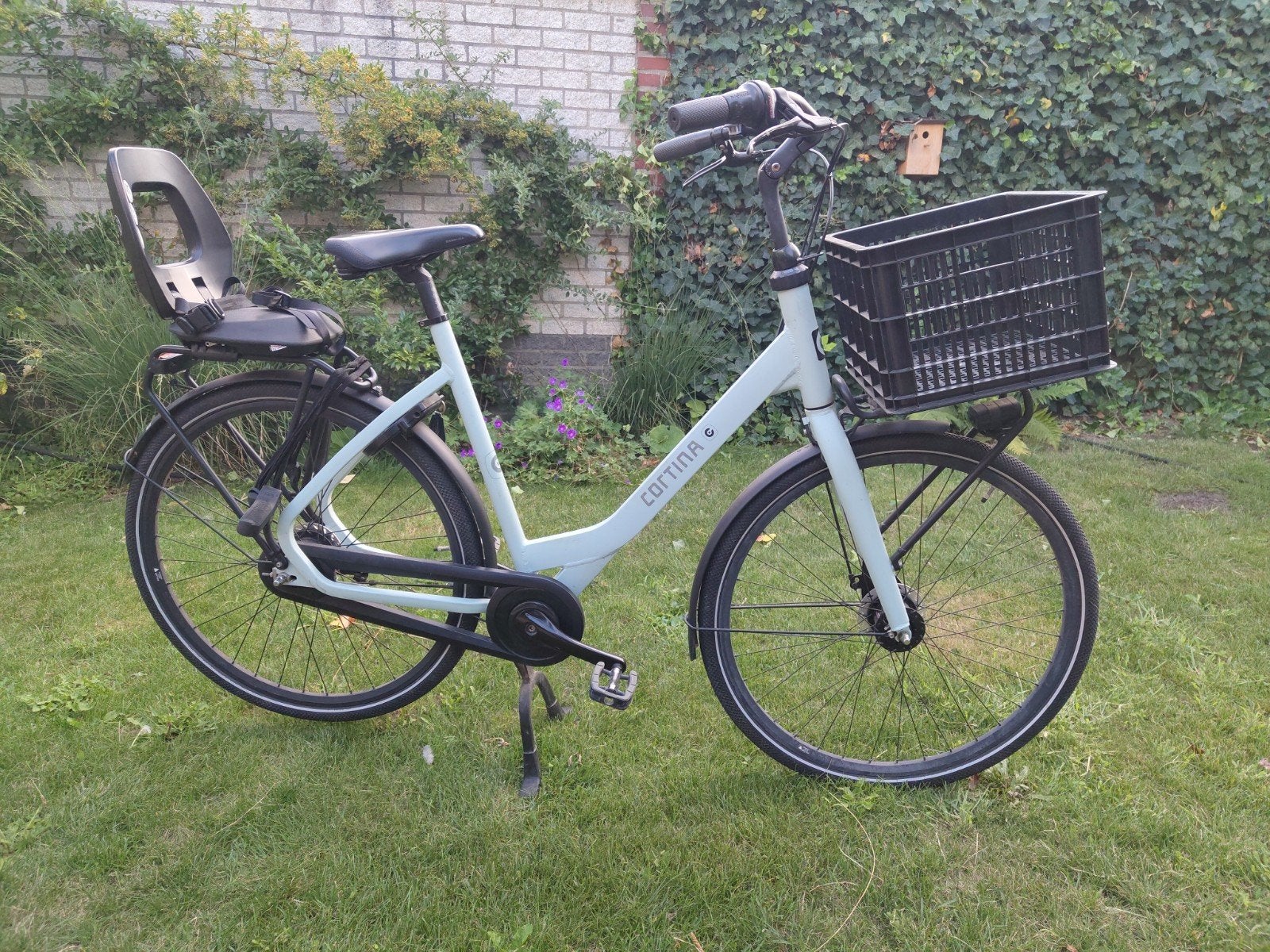 Cortina fiets met kinderzitje en mand, Overige merken, (Extra) lage instap, Velgrem, Ophalen of Verzenden