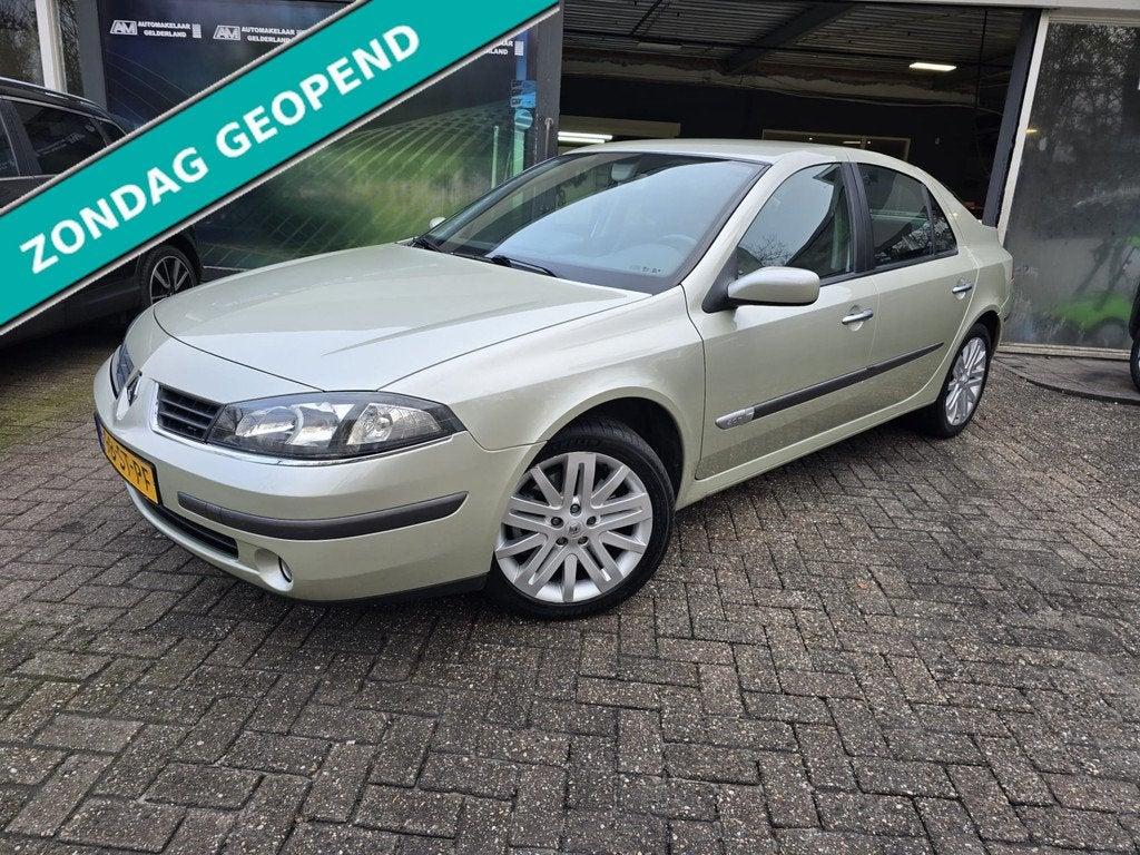 Renault Laguna 2.0-16V T Tech Line | 2E EIGENAAR | 12MND GAR, Auto's, Renault, Voorwielaandrijving, Gebruikt, 1295 kg, 4 cilinders