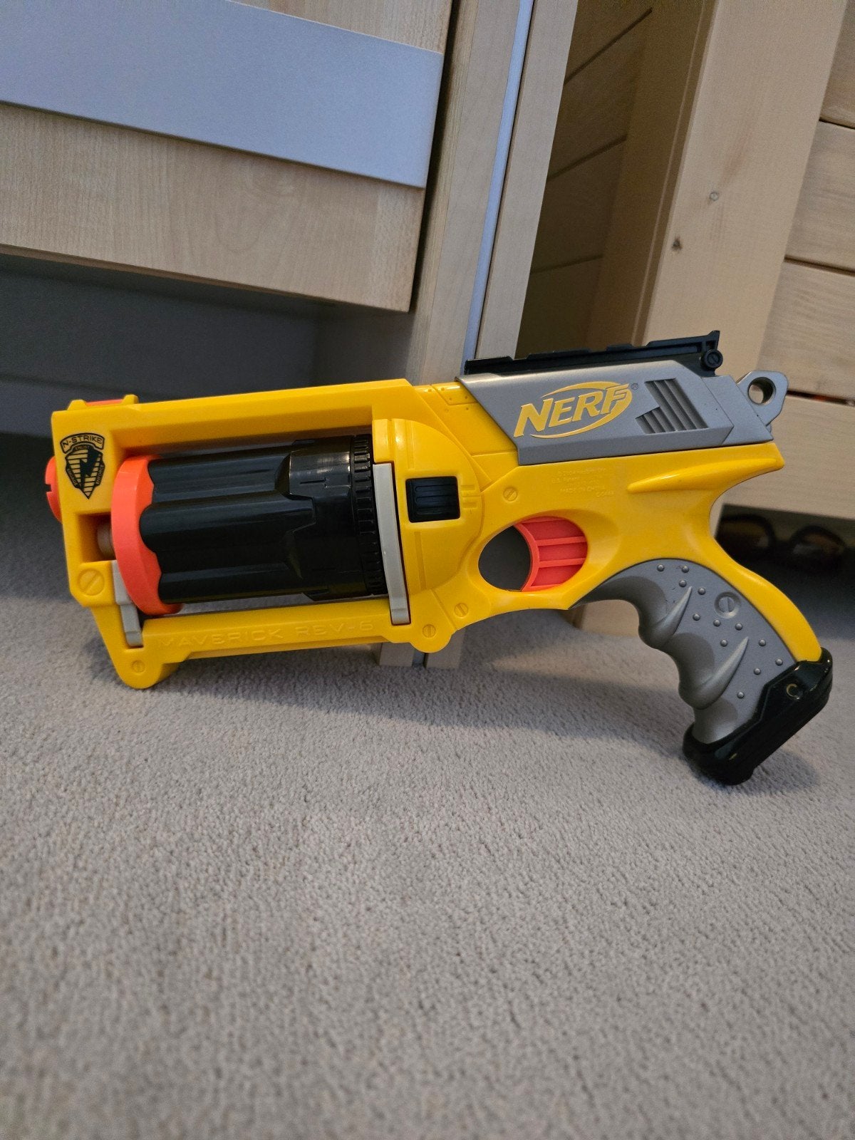 Nerf N-Strike Maverick REV-6 Blaster, Ophalen of Verzenden, Gebruikt