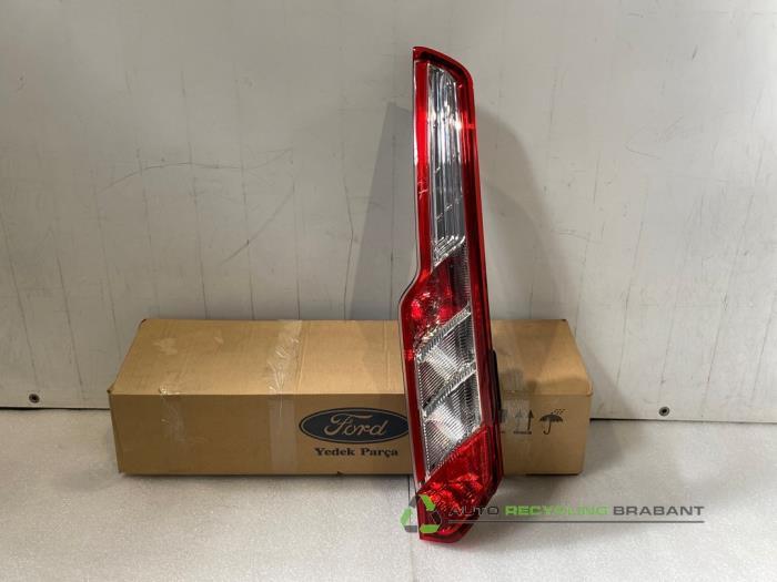 Achterlicht rechts van een Ford Transit, Auto-onderdelen, Verlichting, Ford, Gebruikt, 3 maanden garantie, Ophalen of Verzenden