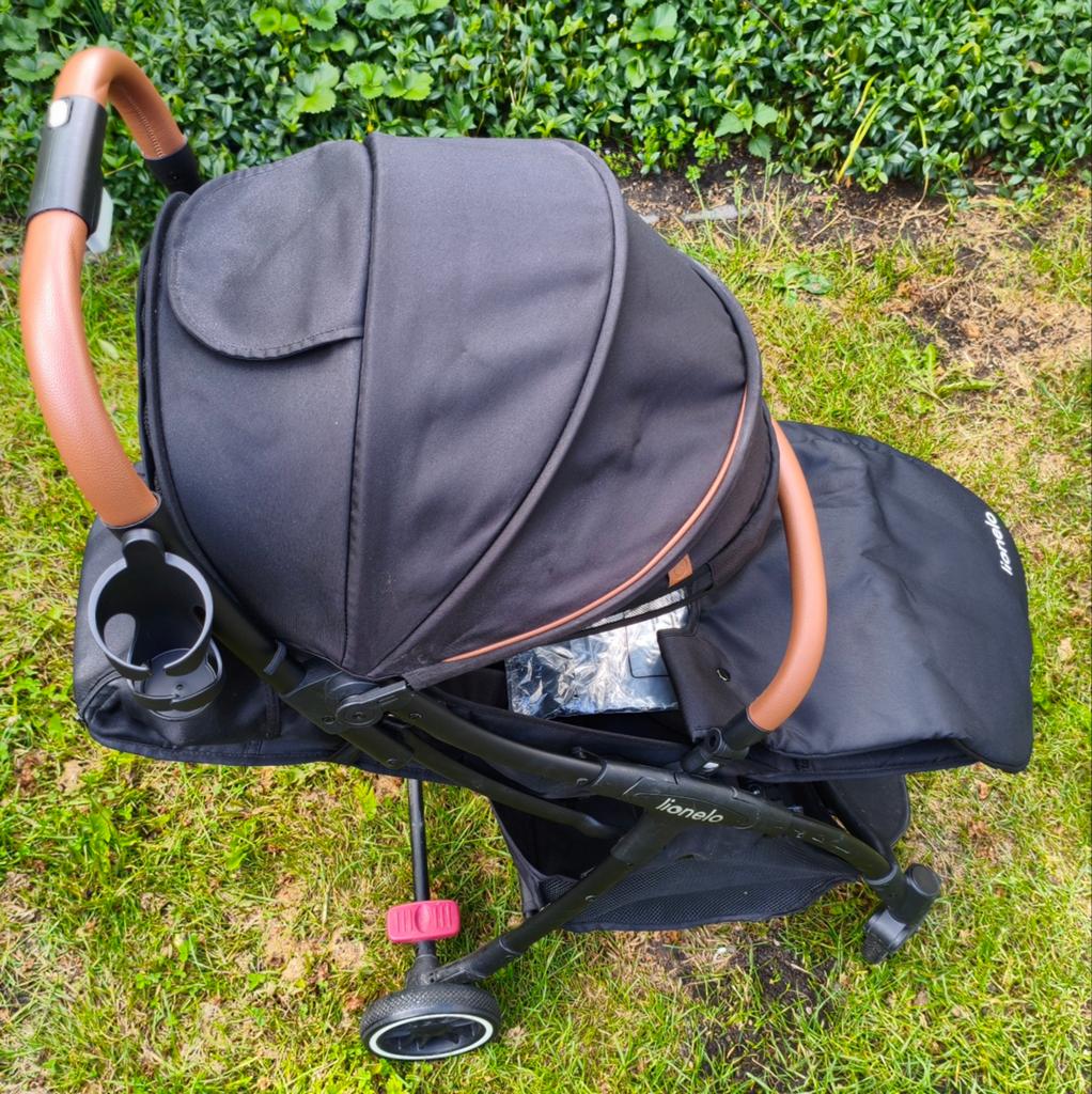 Lionelo Julie One buggy zwart tot 22kg, Ophalen, Zo goed als nieuw, Overige merken