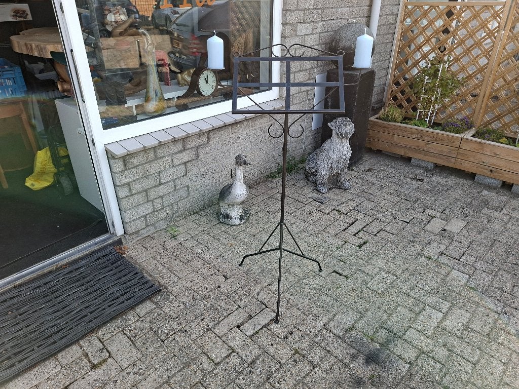 vintage muziek standaard met kaarsen metaal 1 geheel, Muziek en Instrumenten, Standaards, Ophalen