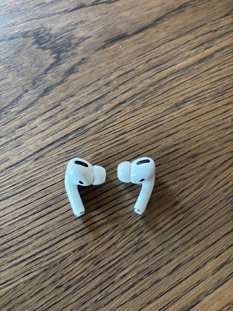 AirPods Pro 1 (geen case), Telecommunicatie, Bluetooth, Ophalen of Verzenden, Zo goed als nieuw, Apple