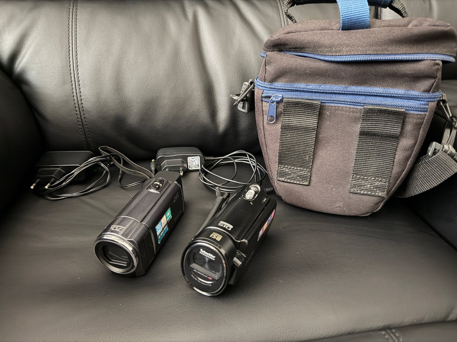 JVC everio & Samsung hmx-h300 handheld camera’s 1080P, Ophalen of Verzenden, Gebruikt
