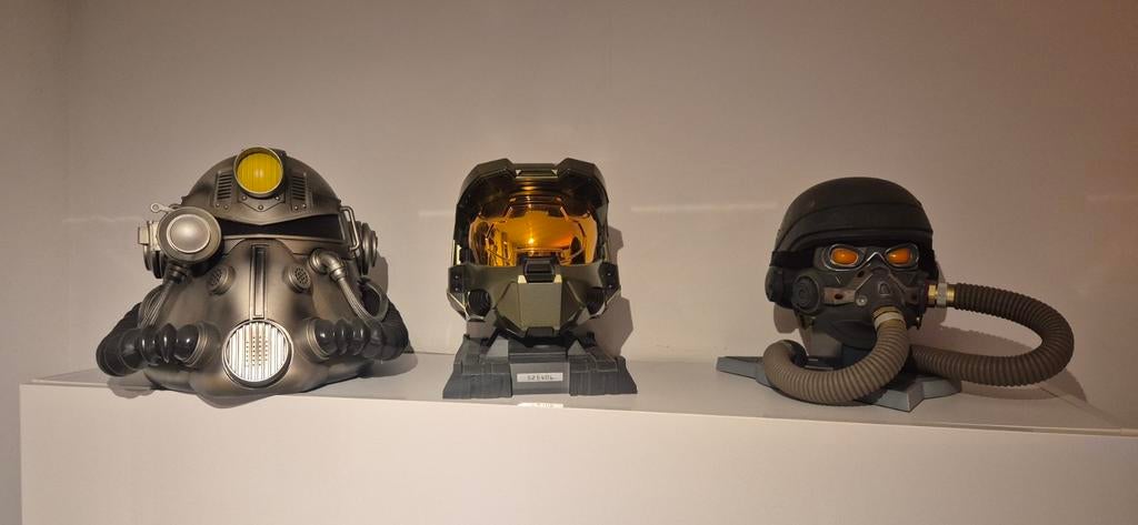 Halo, Killzone & Fallout Special Edition Helmen, Spelcomputers en Games, Games | Overige, Ophalen, Zo goed als nieuw, Shooter