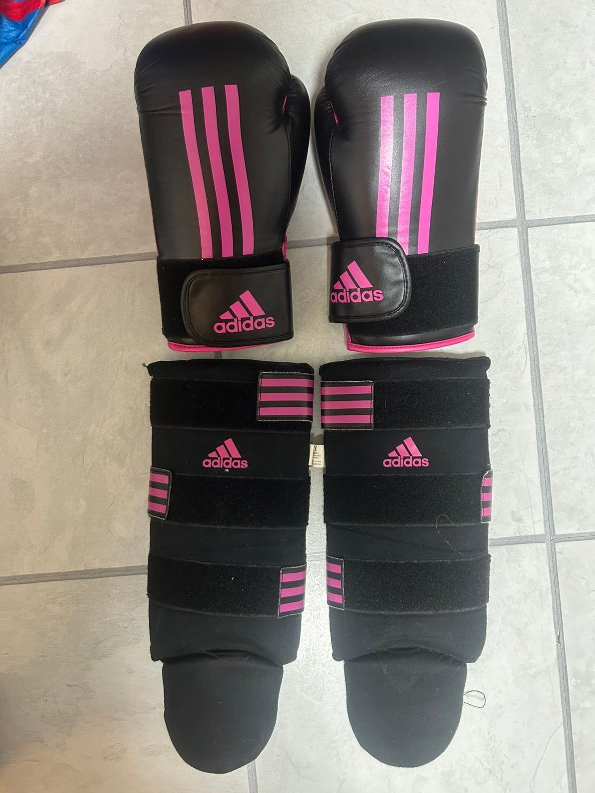 Mooi kickboks handschoenen, Ophalen, Overige
