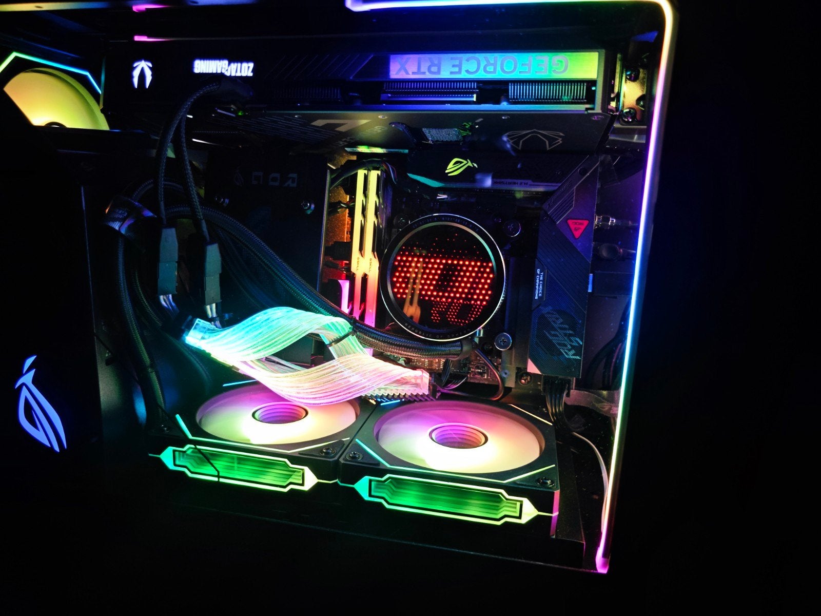 High-End Gaming PC | RTX 5070 Ti | Ryzen 7 5700X3D | AsusRog, 32 GB, 5700x3d, Ophalen of Verzenden, Zo goed als nieuw