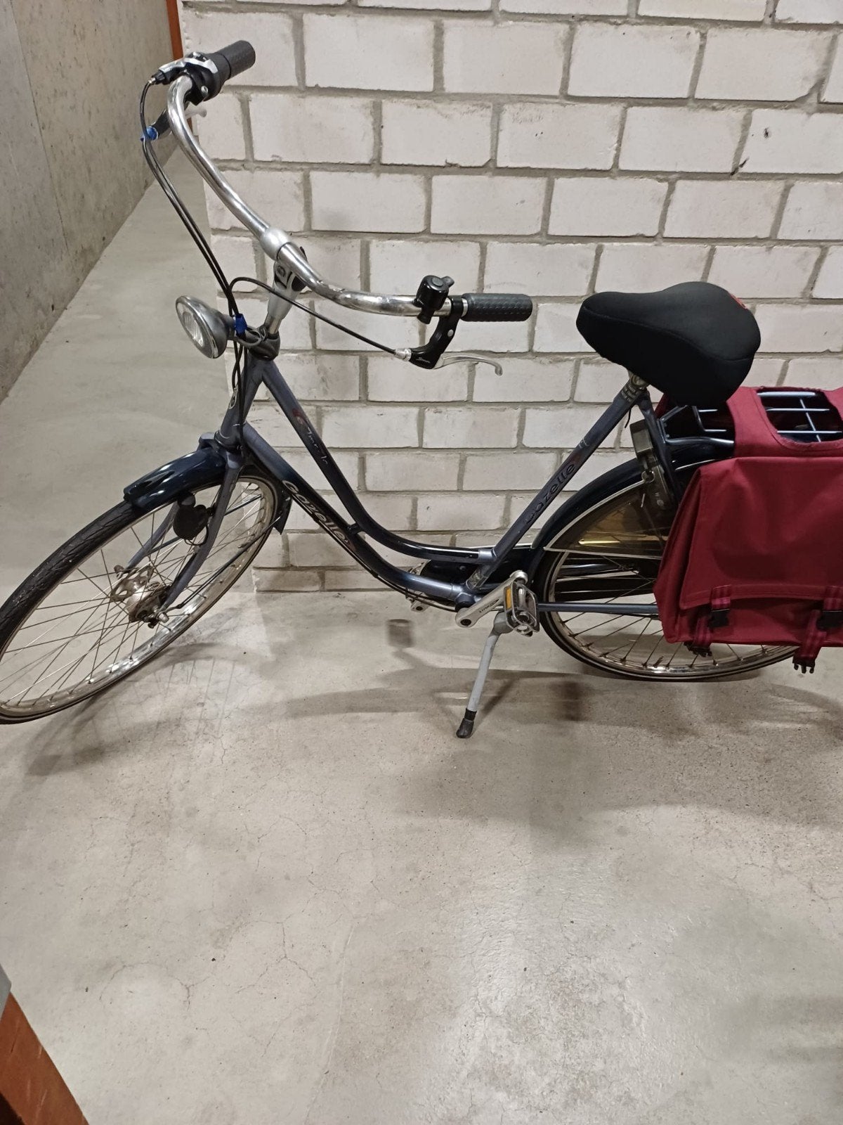 Te Koop  Gazelle  Damesfiets met 3 versnellingen a, Ophalen, Gebruikt, Gazelle, Versnellingen