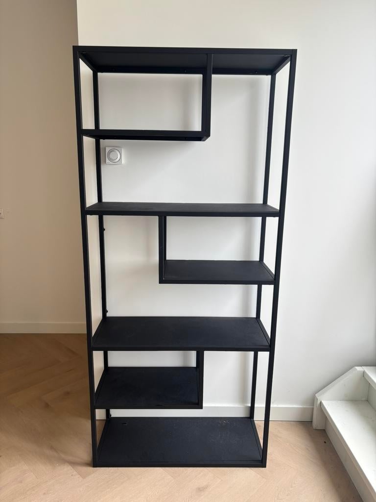 Moderne zwarte vakkenkast / roomdivider – strak design, Ophalen, Gebruikt