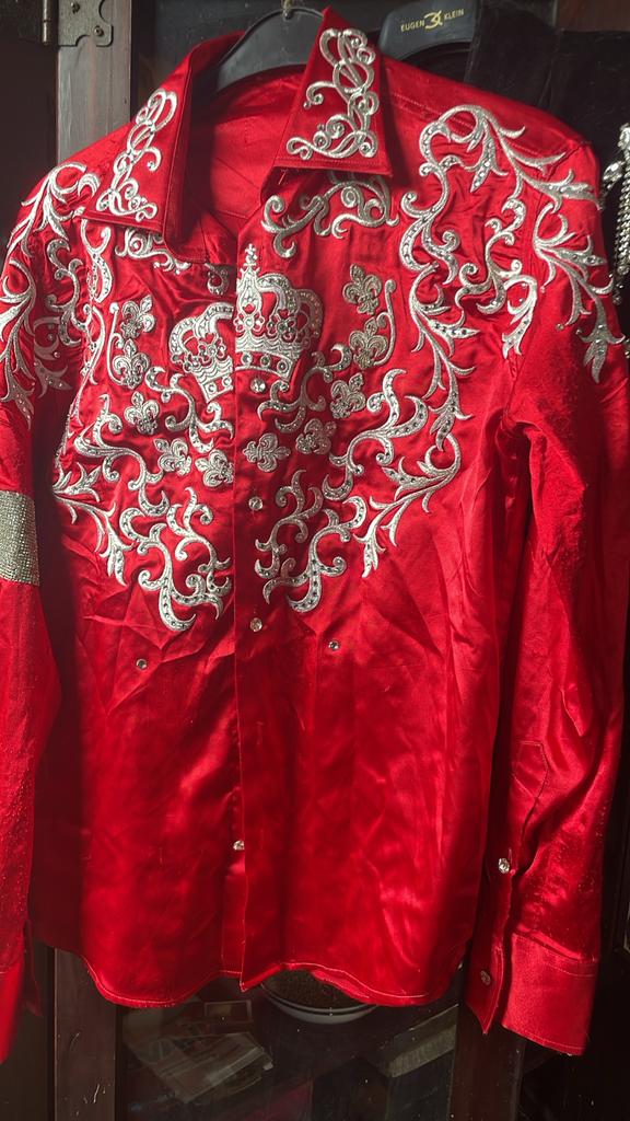 Opvallend Rood Herenoverhemd met Zilveren Borduurwerk, Ophalen of Verzenden, Zo goed als nieuw, Rood, Overige halswijdtes