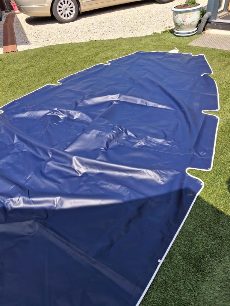 Bootzeil / Afdekzeil voor roei- of motorboot (4m x 2.30m), Watersport en Boten, Ophalen of Verzenden