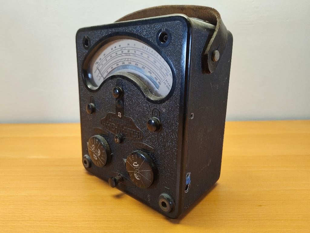 Unieke AVO Model 40 vintage universele multimeter (1950?), Antiek en Kunst, Antiek | Gereedschap en Instrumenten, Ophalen of Verzenden
