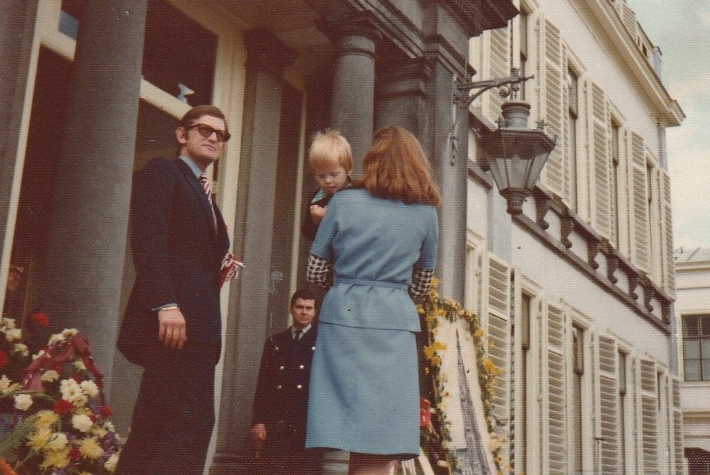 Persfoto's 12 stuks koninklijk huis prinsjes 1970-1975, Verzenden, Zo goed als nieuw, Nederland, Kaart, Foto of Prent