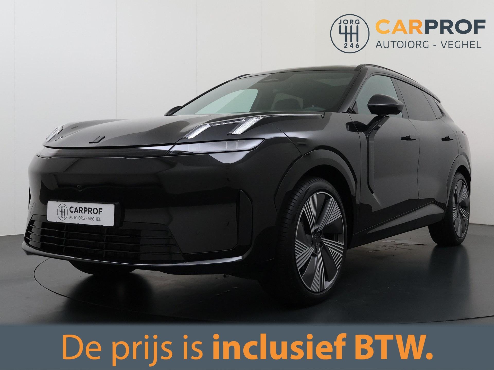 Lynk & Co 08 1.5 More Navigatie | Pano | 360 camera | 200 km, Auto's, Gebruikt, 4 cilinders, 2087 kg, Zwart