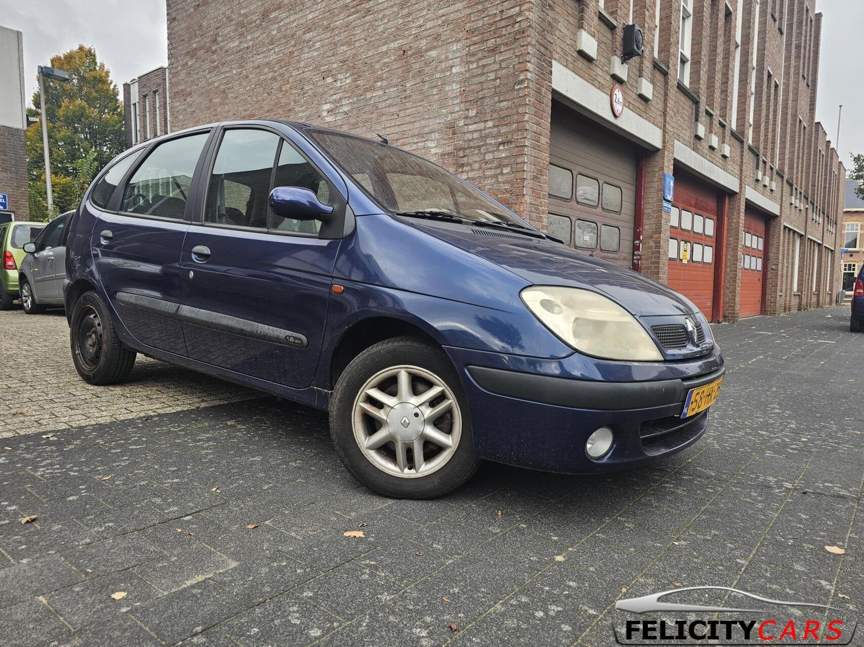 Renault Scenic 1.6-16V Authentique, Voorwielaandrijving, Stof, 1225 kg, 4 cilinders
