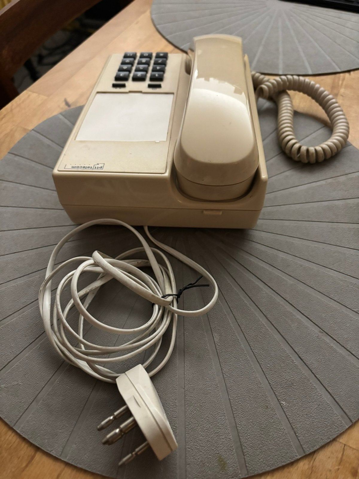PTT telefoon Palermo Plus Beige en Druktoetsen, Telecommunicatie, Ophalen of Verzenden, Gebruikt