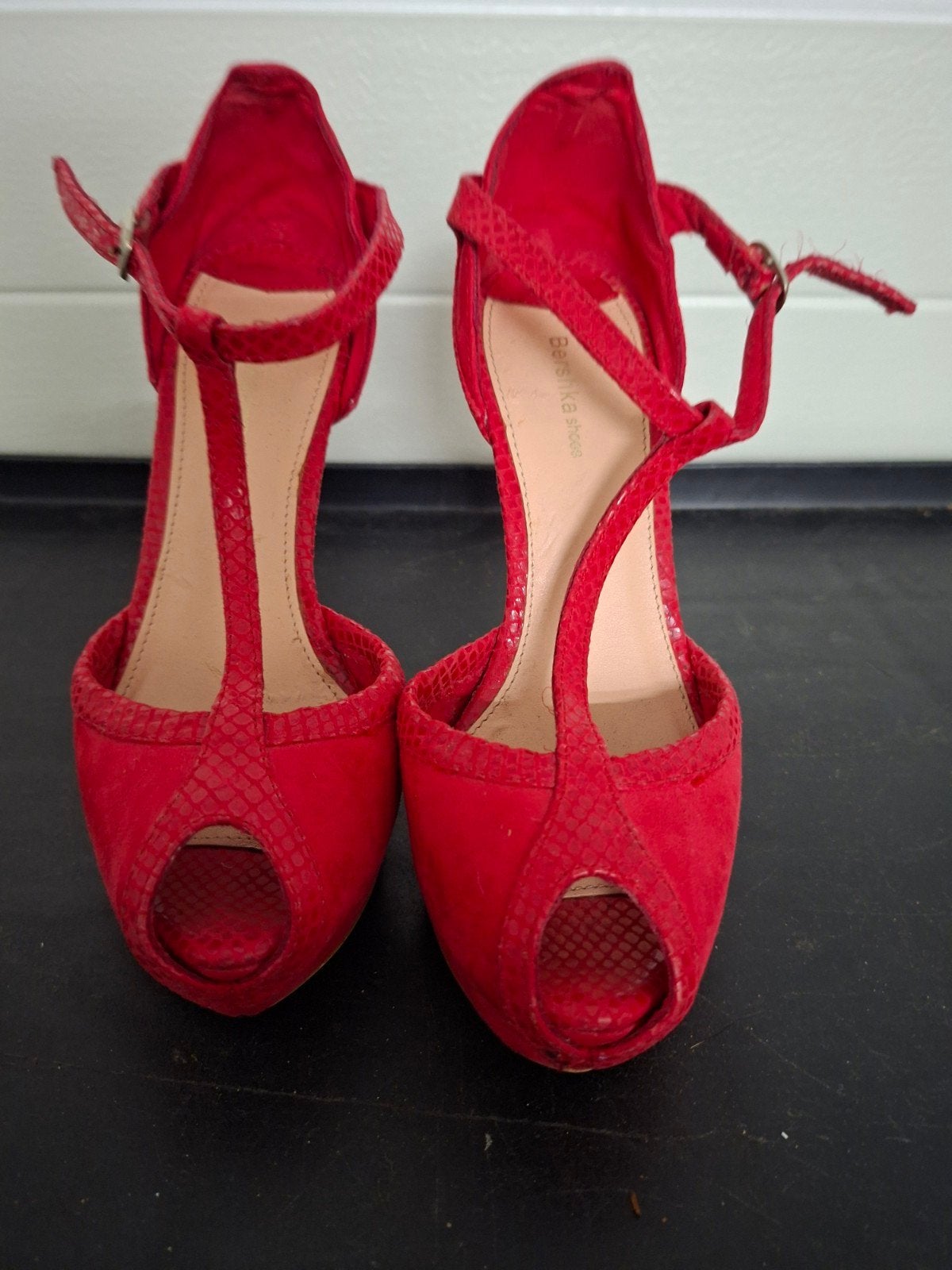 Bershka rode schoenen maat 36 met open neus en hak, Schoenen met hoge hakken, Gedragen, Rood, Bershka
