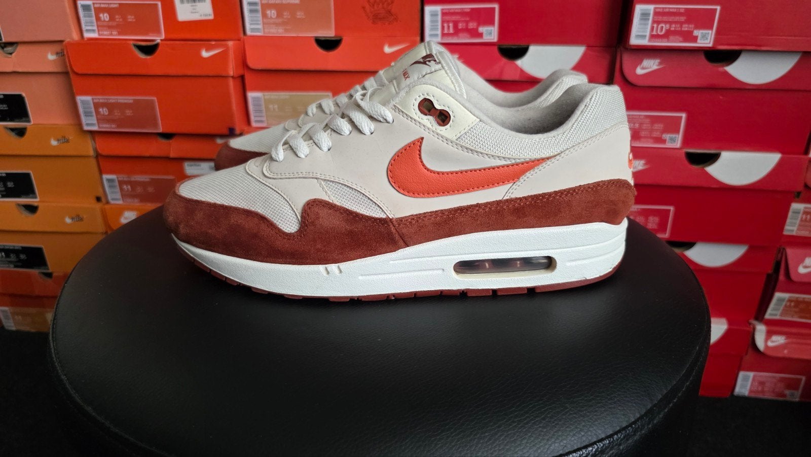 Nike Air Max 1 'Mars Stone'  maat 45, Kleding | Heren, Schoenen, Overige kleuren, Nike, Ophalen of Verzenden, Sneakers of Gympen