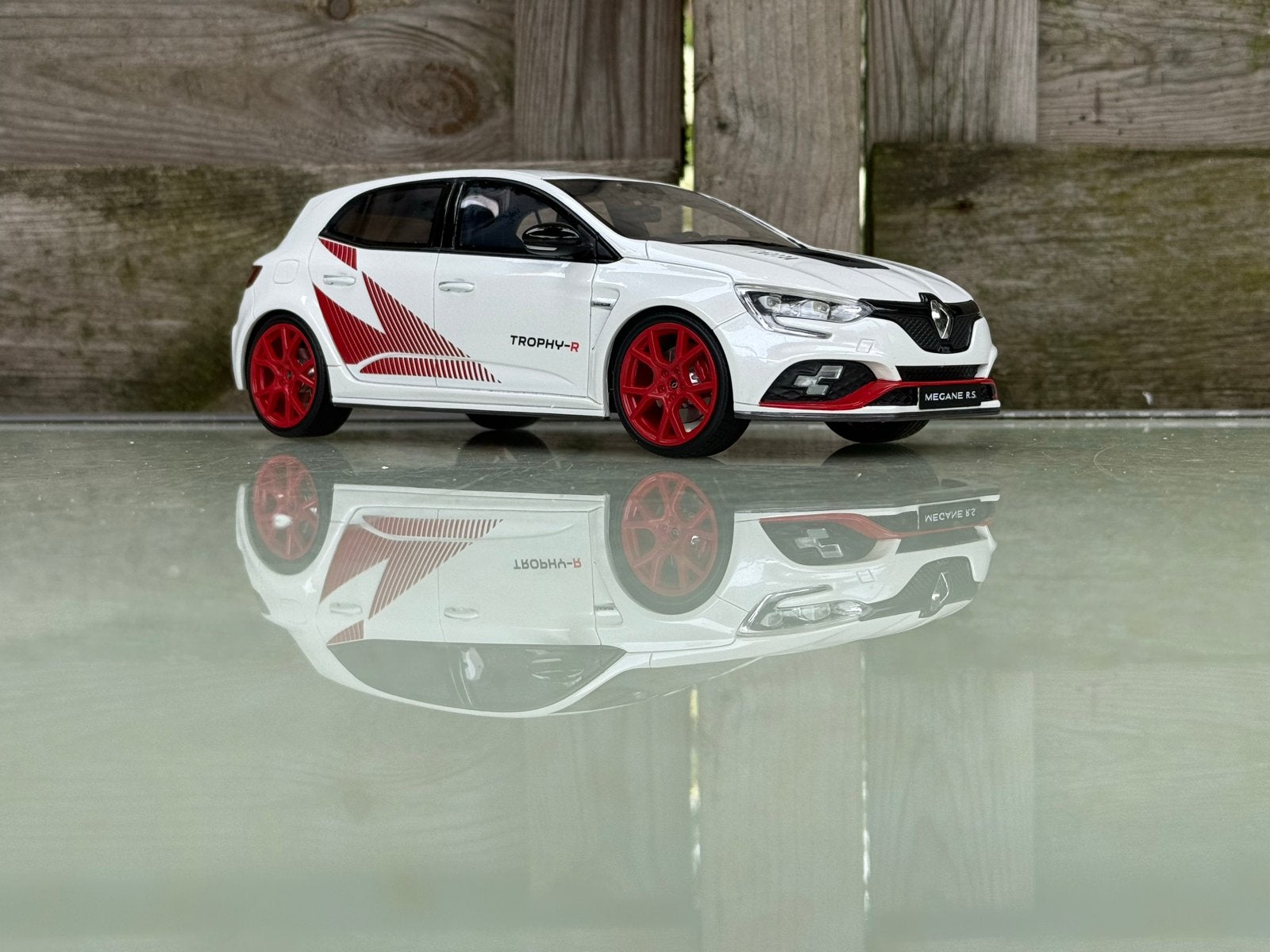 Renault Megane Trophy-R White Quartz 2020 schaalmodel, Ophalen of Verzenden, Nieuw, Auto, OttOMobile
