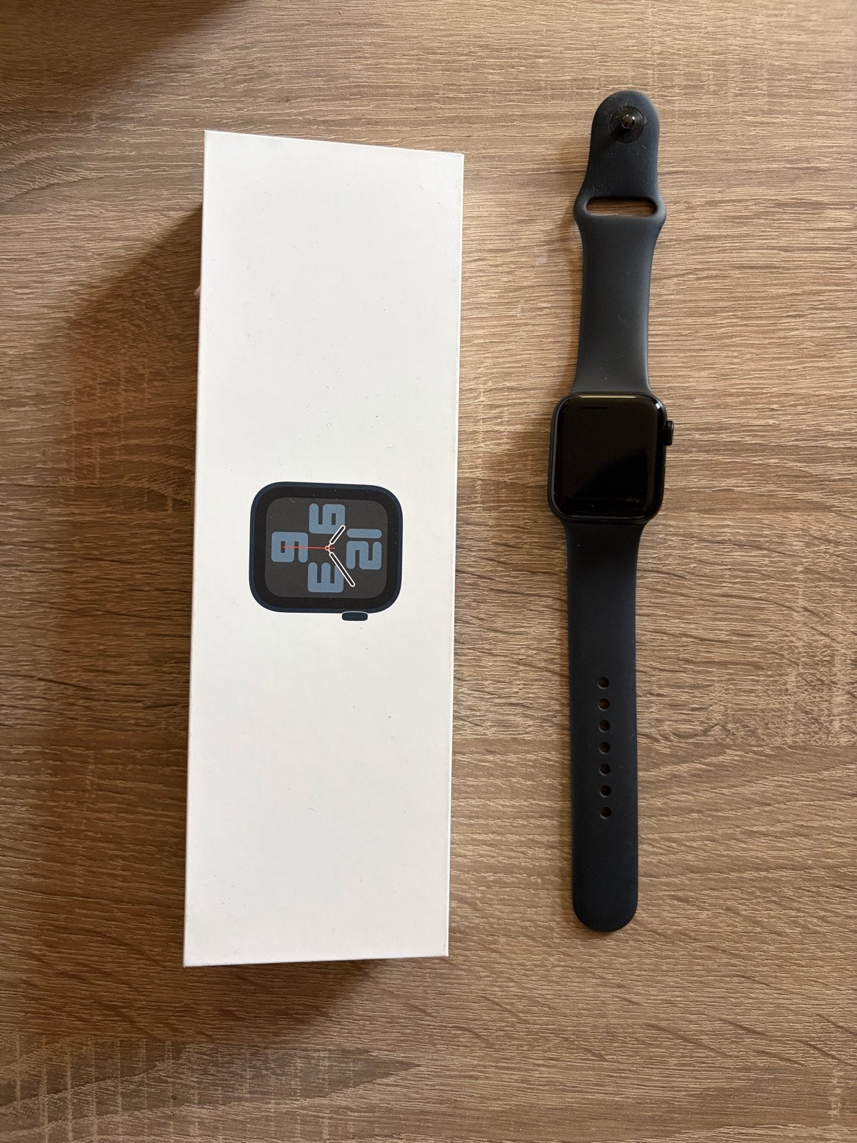 Apple Watch SE (2e gen) 40mm Aluminium GPS, Ophalen, Afstand, Zwart, IOS
