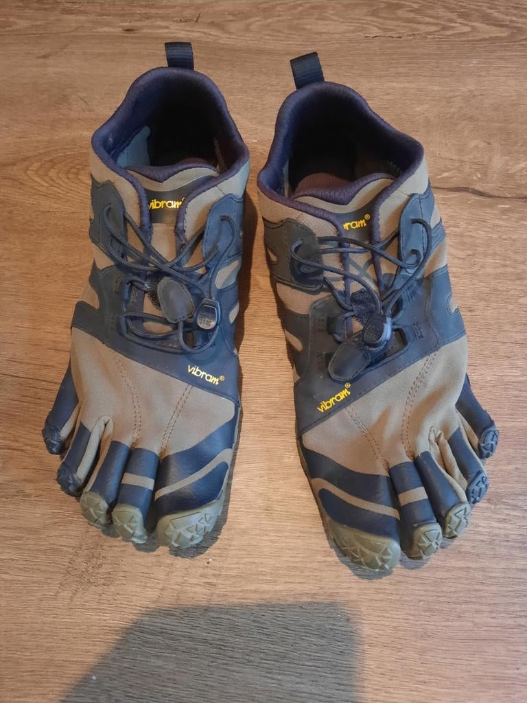 Vibram V-trail (damesmodel), Kleding | Dames, Schoenen, Zo goed als nieuw, Sneakers of Gympen, Zwart, Ophalen of Verzenden