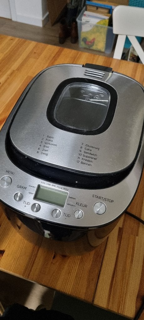 Broodbakmachine Inventum BM95, 800 tot 1200 gram deeg, Ophalen, Zo goed als nieuw, Kijkvenster