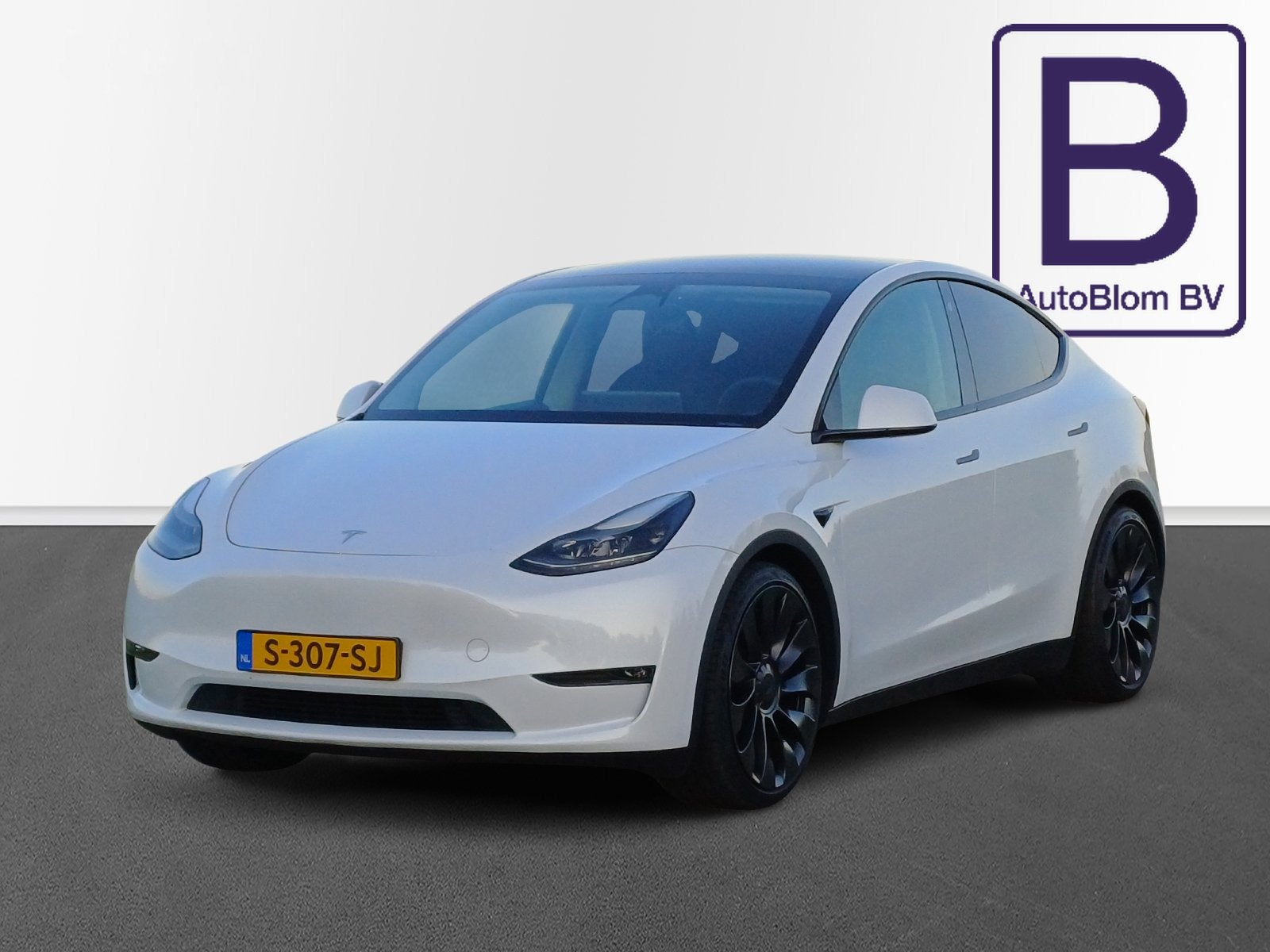 Tesla Model Y Performance AWD 75 kWh / NL / SoH 92,9 / Trekh, 514 km, Gebruikt, 1972 kg, Wit