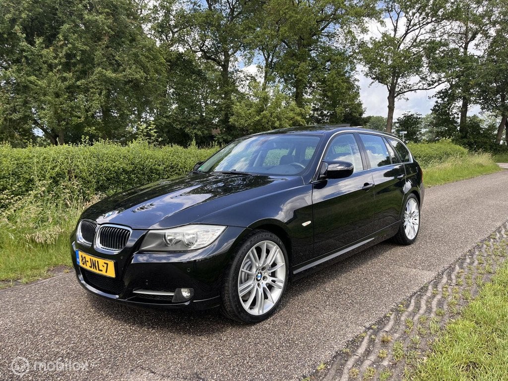 BMW 3-serie Touring 335i Executive LCI | VOLLEDIGE HISTORIE, Auto's, Achterwielaandrijving, Gebruikt, Zwart, Zwart