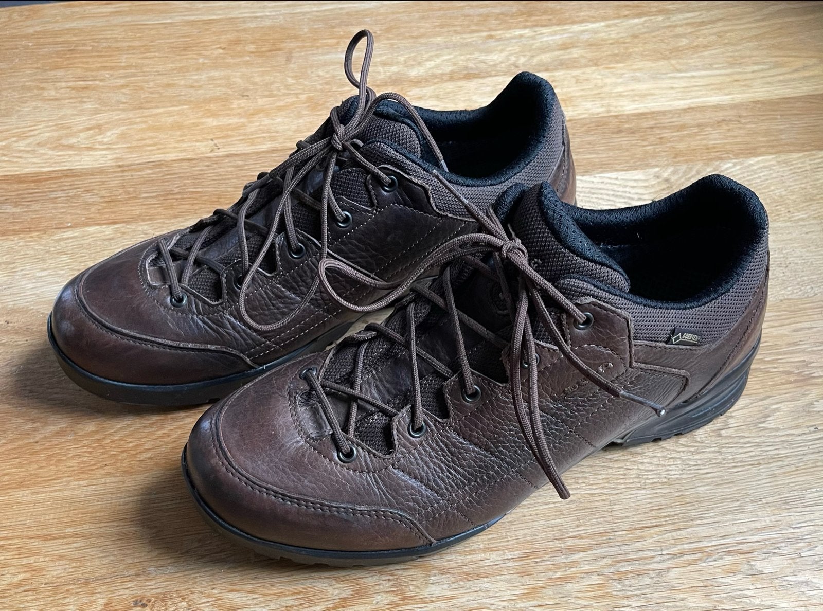 Lowa Hudson GTX LO  - Maat 44.5 paar keer gedragen., Ophalen of Verzenden, Zo goed als nieuw, Schoenen