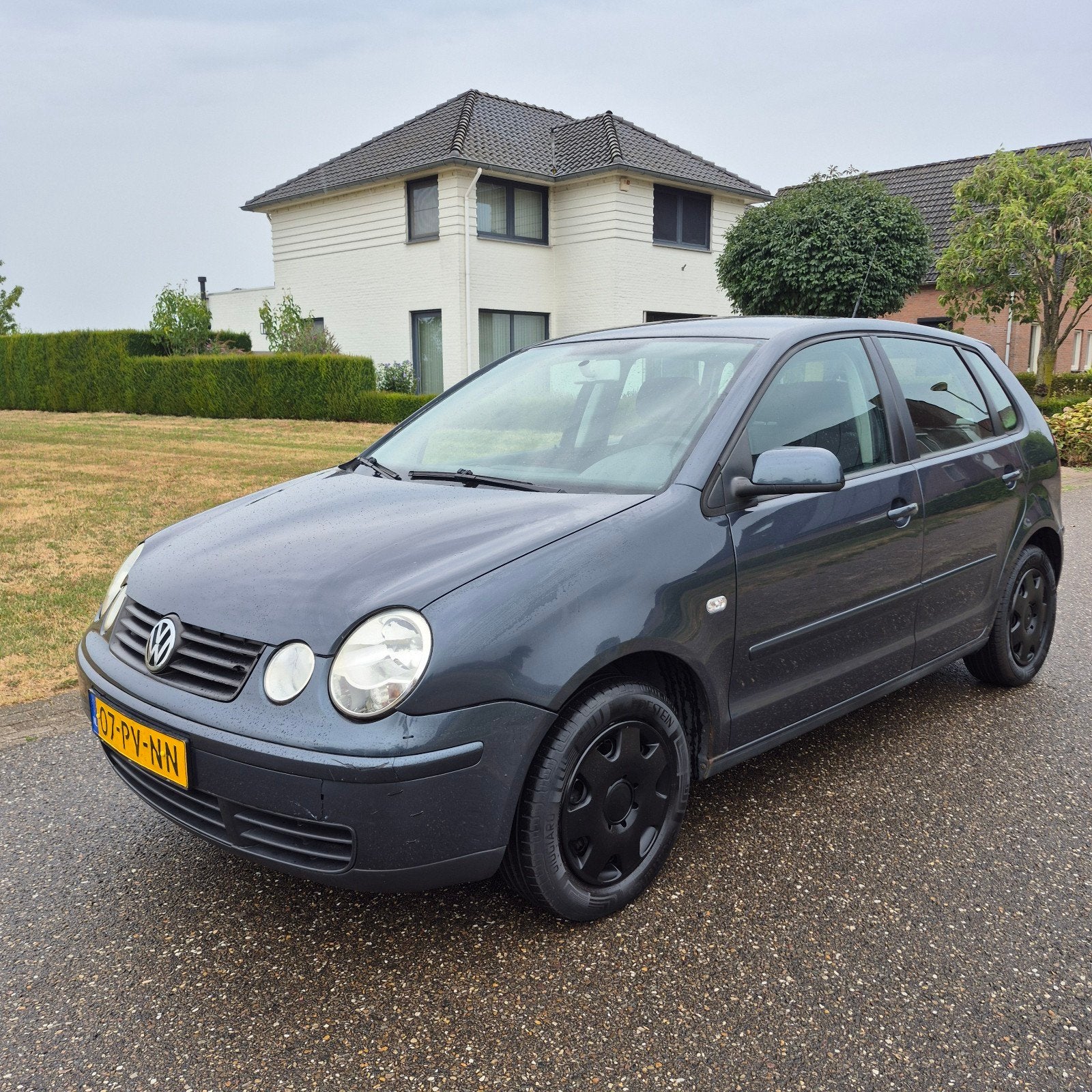 Volkswagen Polo 1.4 -16v  apk Airco elektrische ramen, Auto's, Voorwielaandrijving, 15 km/l, 4 cilinders, Blauw