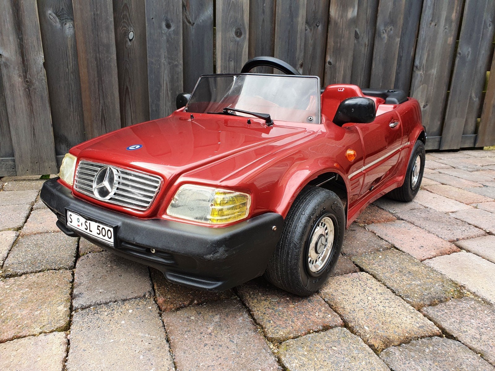 ToysToys Mercedes R129 SL trapauto in nieuwstaat, Ophalen, Zo goed als nieuw, Trapvoertuig