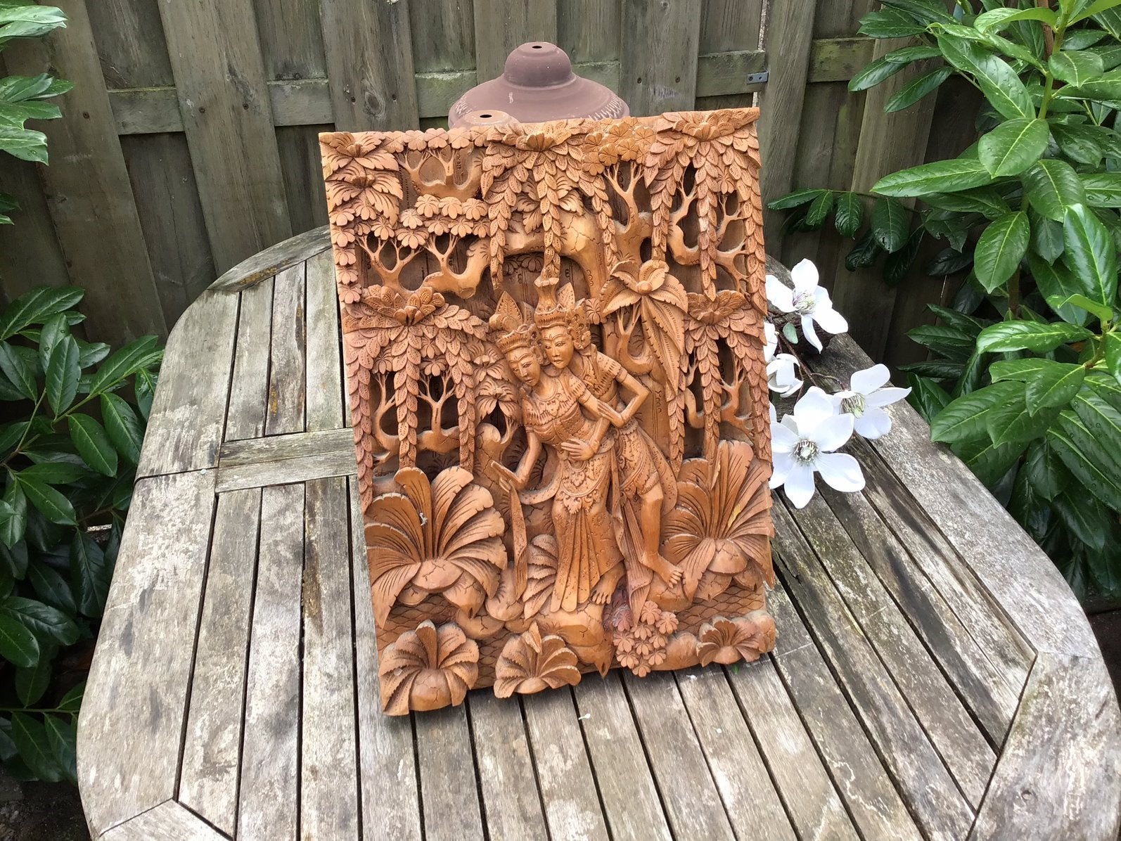 TRADIT.  BALINEES HOUTSNIJWERK, RAMA & SITA, 33 X 45 X 5 CM., Ophalen of Verzenden, 20 - 50 cm, Hout, Azië