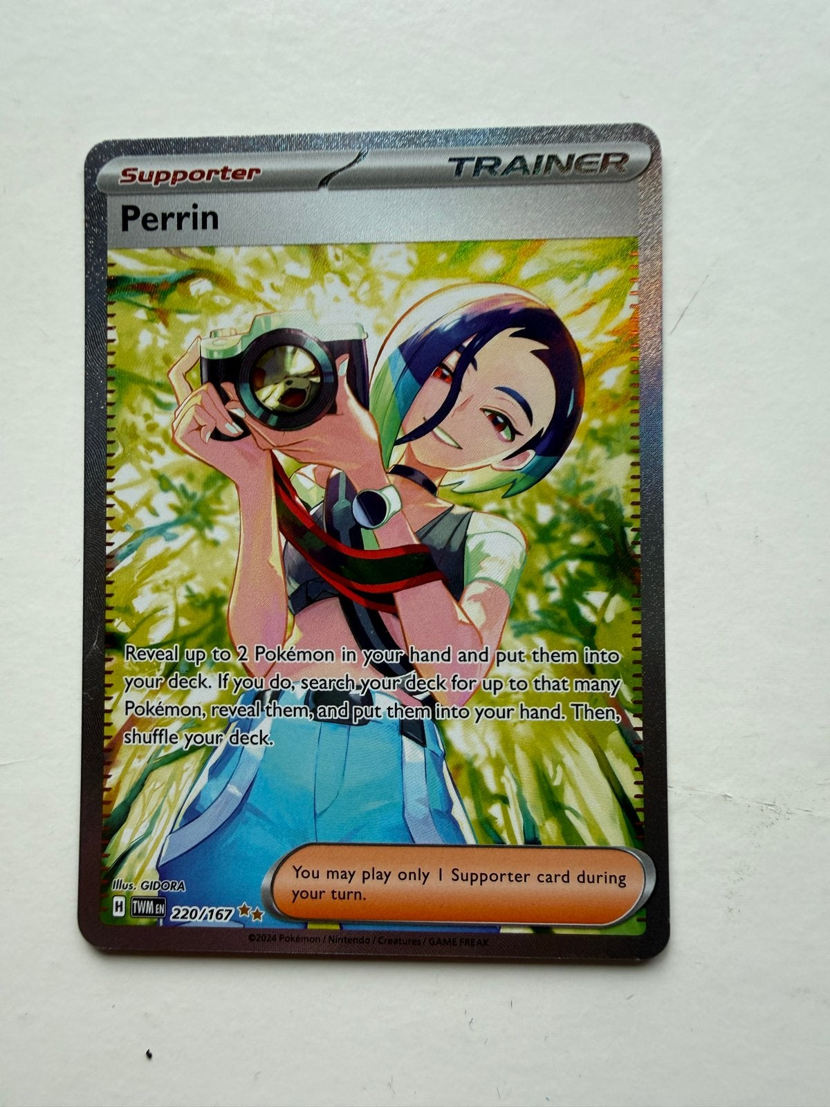 Perrin Supporter Trainer Kaart 220/167 Pokémon TWM EN, Ophalen, Zo goed als nieuw, Losse kaart