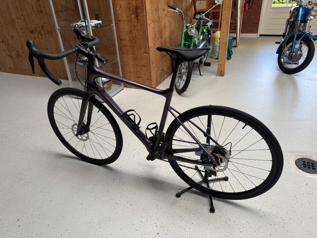 Liv Avail Advanced 2, Fietsen en Brommers, Fietsen | Racefietsen, Ophalen, Carbon, Nieuw, Giant