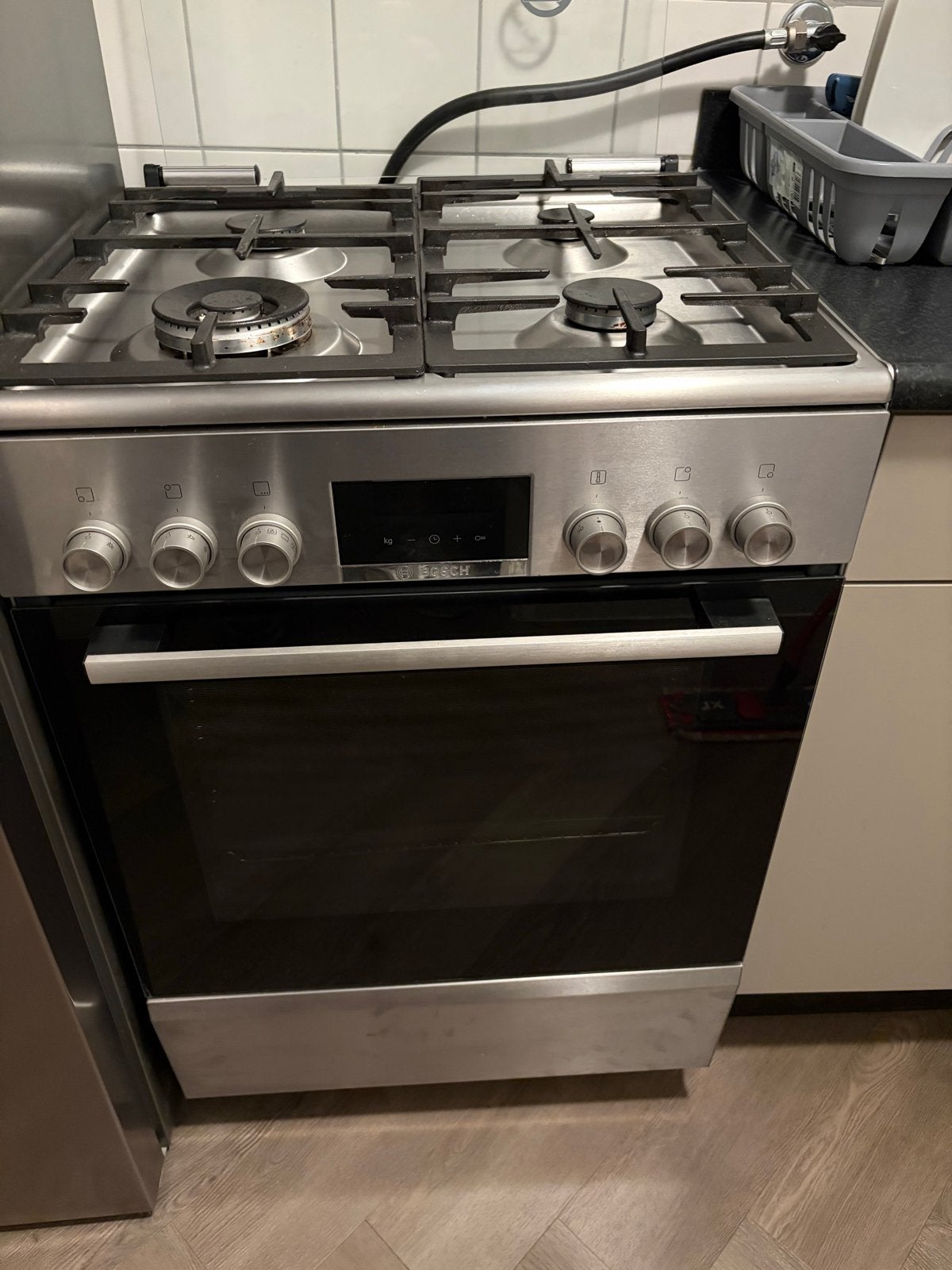 Bosch Vrijstaand Gasfornuis met Oven - Zo goed als nieuw, Witgoed en Apparatuur, 60 cm of meer, Zo goed als nieuw, Gas, Vrijstaand